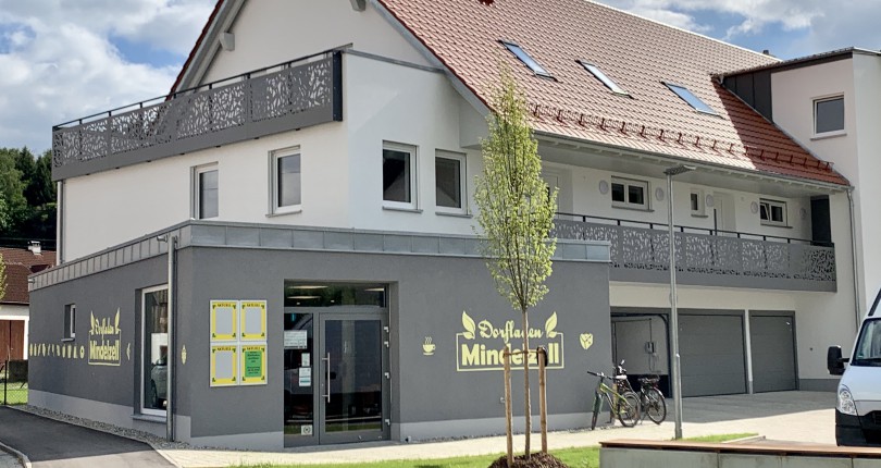 Neubau von 7 WE mit Dorfladen in Mindelzell